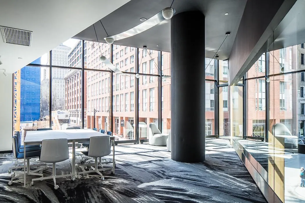 ****  Hotel Monville Montreal Canadá
